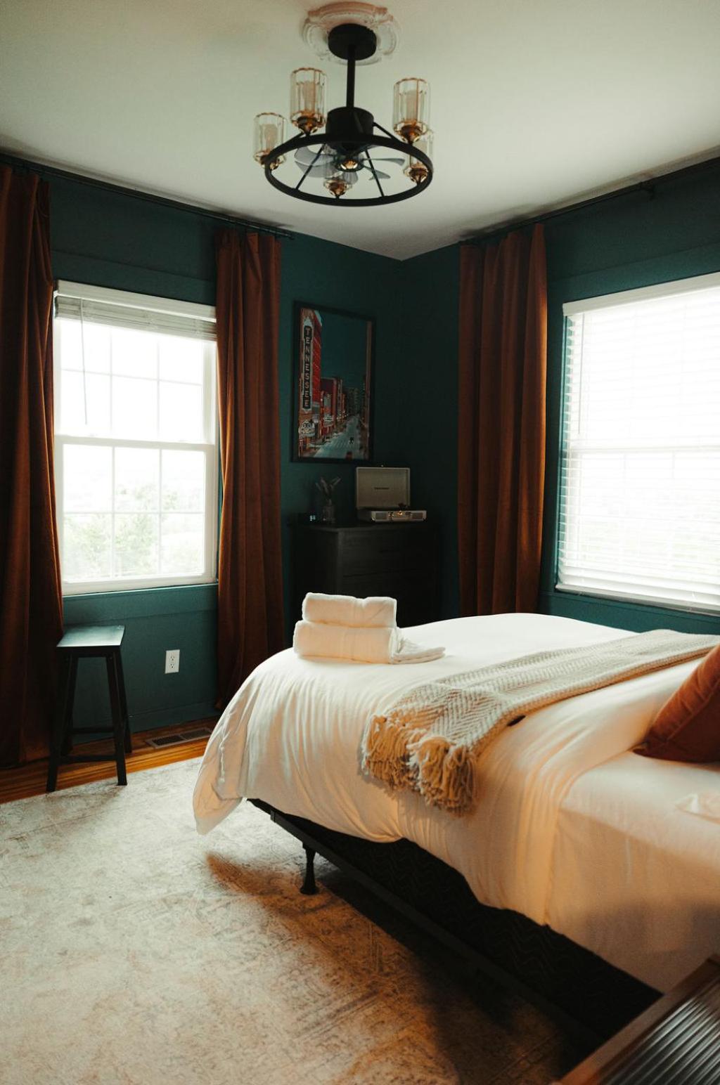 Historic Renovated 2Bd - Overlooking Downtown Knoxville Exterior foto